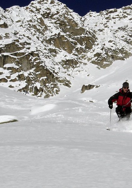 Ski mountaineering in the European Alps: technical level 2