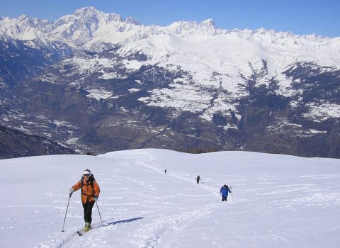 Ski mountaineering in the European Alps: technical level 3