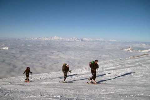 Ski mountaineering: outside off the Alps